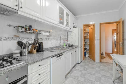 Apartamento T2 para Venda em Pedroso e Seixezelo
