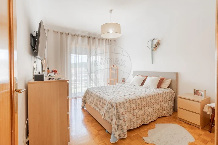 Apartamento T2 para Venda em Pedroso e Seixezelo Foto 12