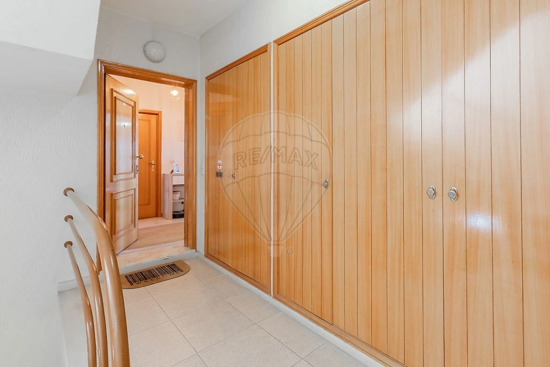 Apartamento T2 para Venda em Pedroso e Seixezelo Foto 21