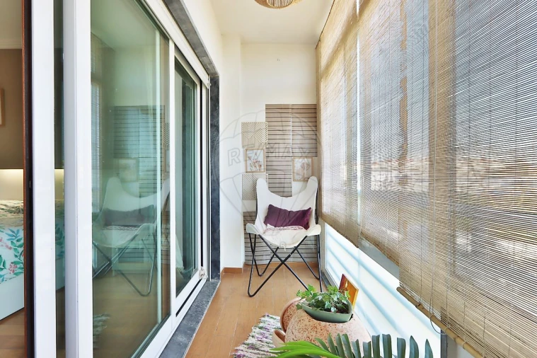 Apartamento T3 para Venda em São Domingos de Rana Foto 7