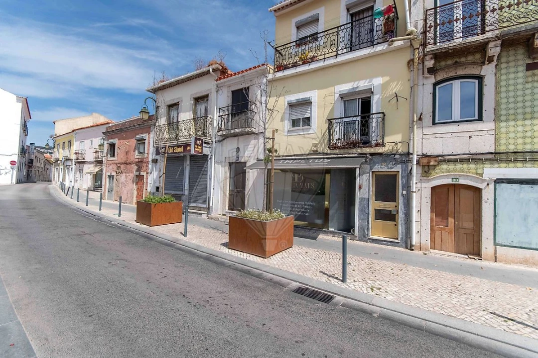 Prédio para Venda em Odivelas Foto 1