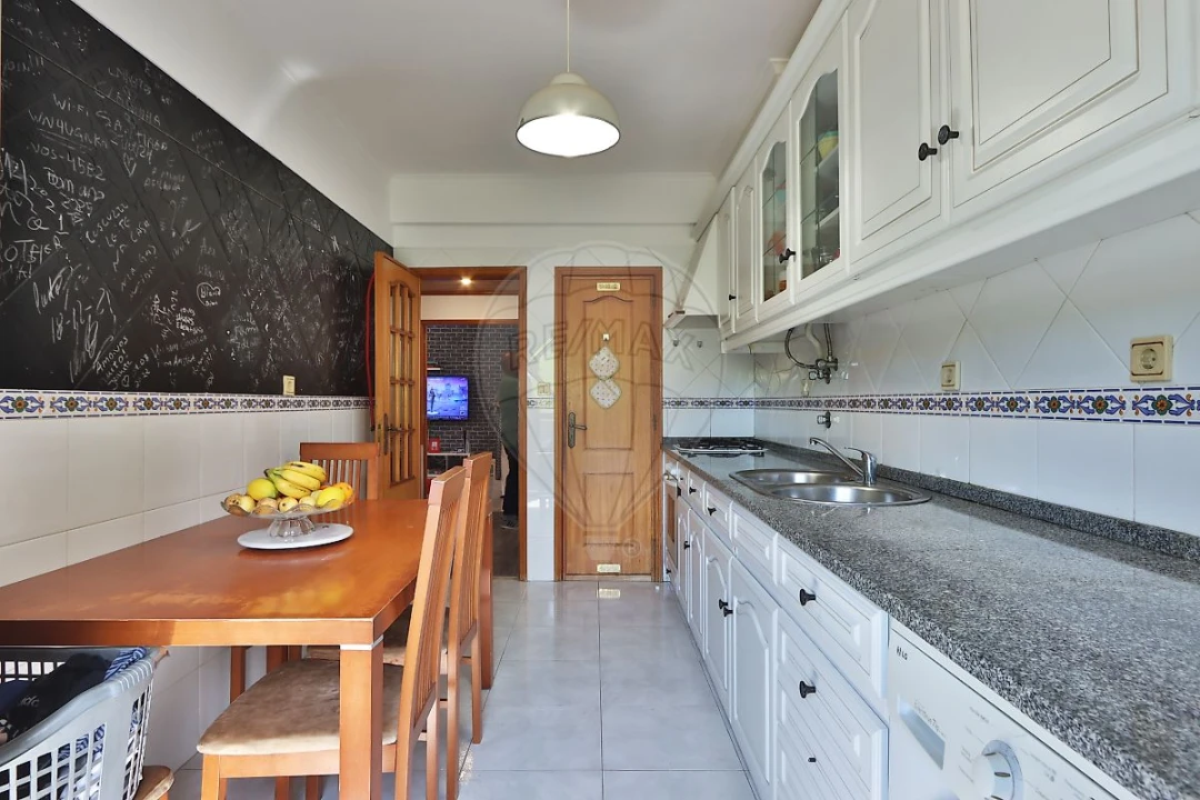 Apartamento T2 para Venda em Cacém e São Marcos Foto 15