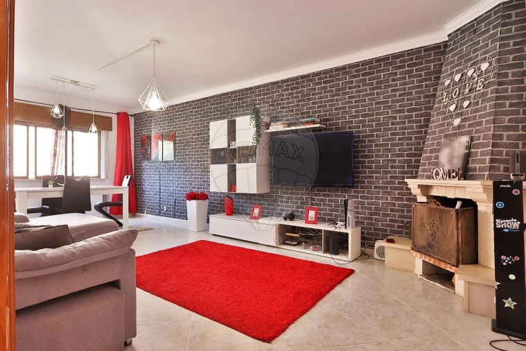 Apartamento T2 para Venda em Cacém e São Marcos Foto 10