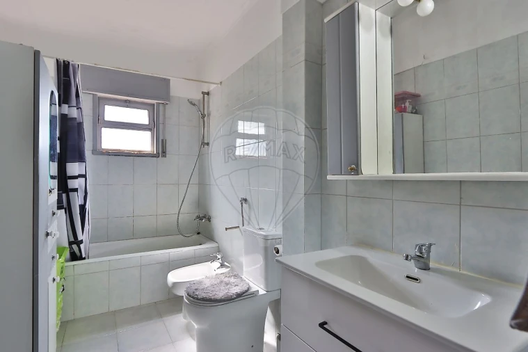 Apartamento T2 para Venda em Cacém e São Marcos Foto 2