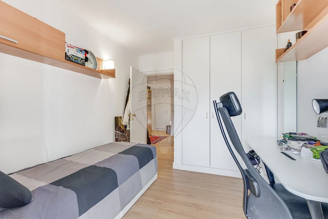 Apartamento T4 para Venda em Lumiar Foto 13