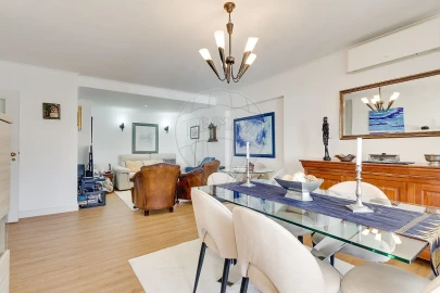 Apartamento T4 para Venda em Lumiar