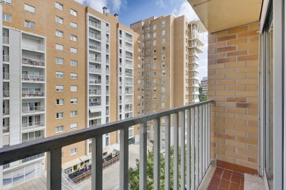 Apartamento T4 para Venda em Lumiar