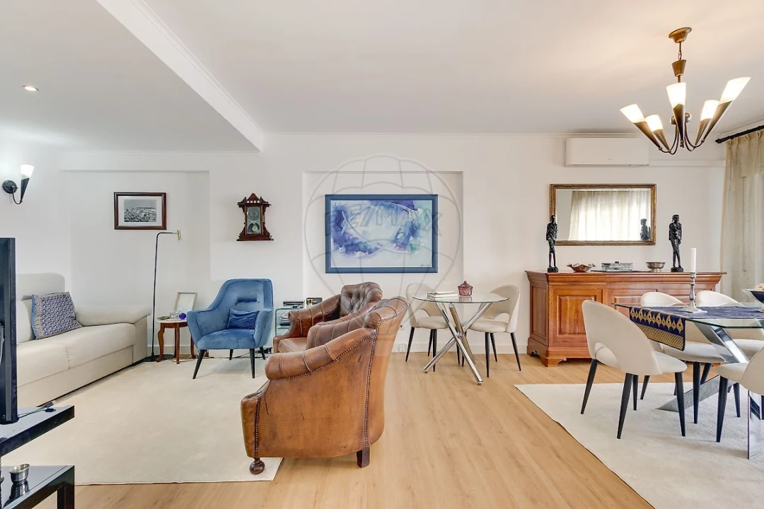 Apartamento T4 para Venda em Lumiar Foto 22