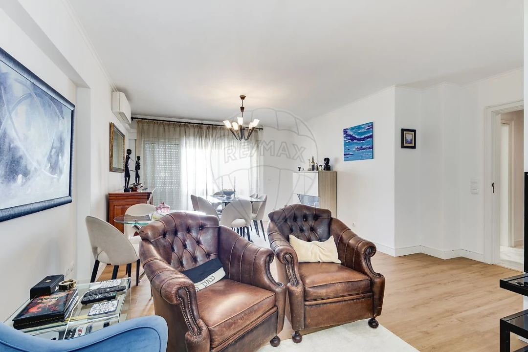 Apartamento T4 para Venda em Lumiar Foto 28
