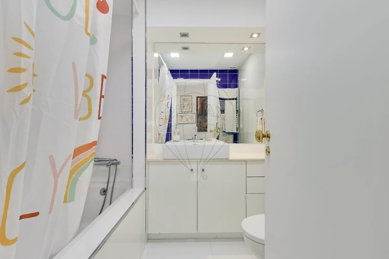 Apartamento T4 para Venda em Lumiar Foto 6