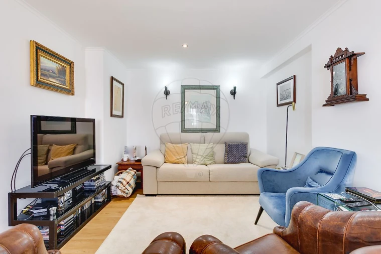 Apartamento T4 para Venda em Lumiar Foto 27
