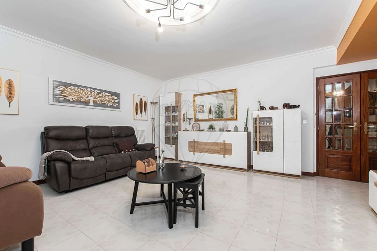 Apartamento T4 para Venda em Alverca do Ribatejo e Sobralinho Foto 17