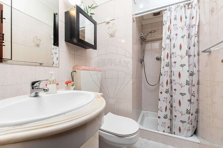 Apartamento T4 para Venda em Alverca do Ribatejo e Sobralinho Foto 13