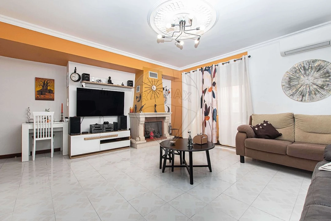 Apartamento T4 para Venda em Alverca do Ribatejo e Sobralinho Foto 18