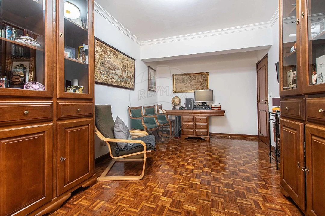 Apartamento T4 para Venda em Alverca do Ribatejo e Sobralinho Foto 11