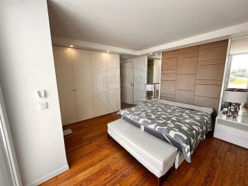 Apartamento T2 para Arrendamento em Glória e Vera Cruz