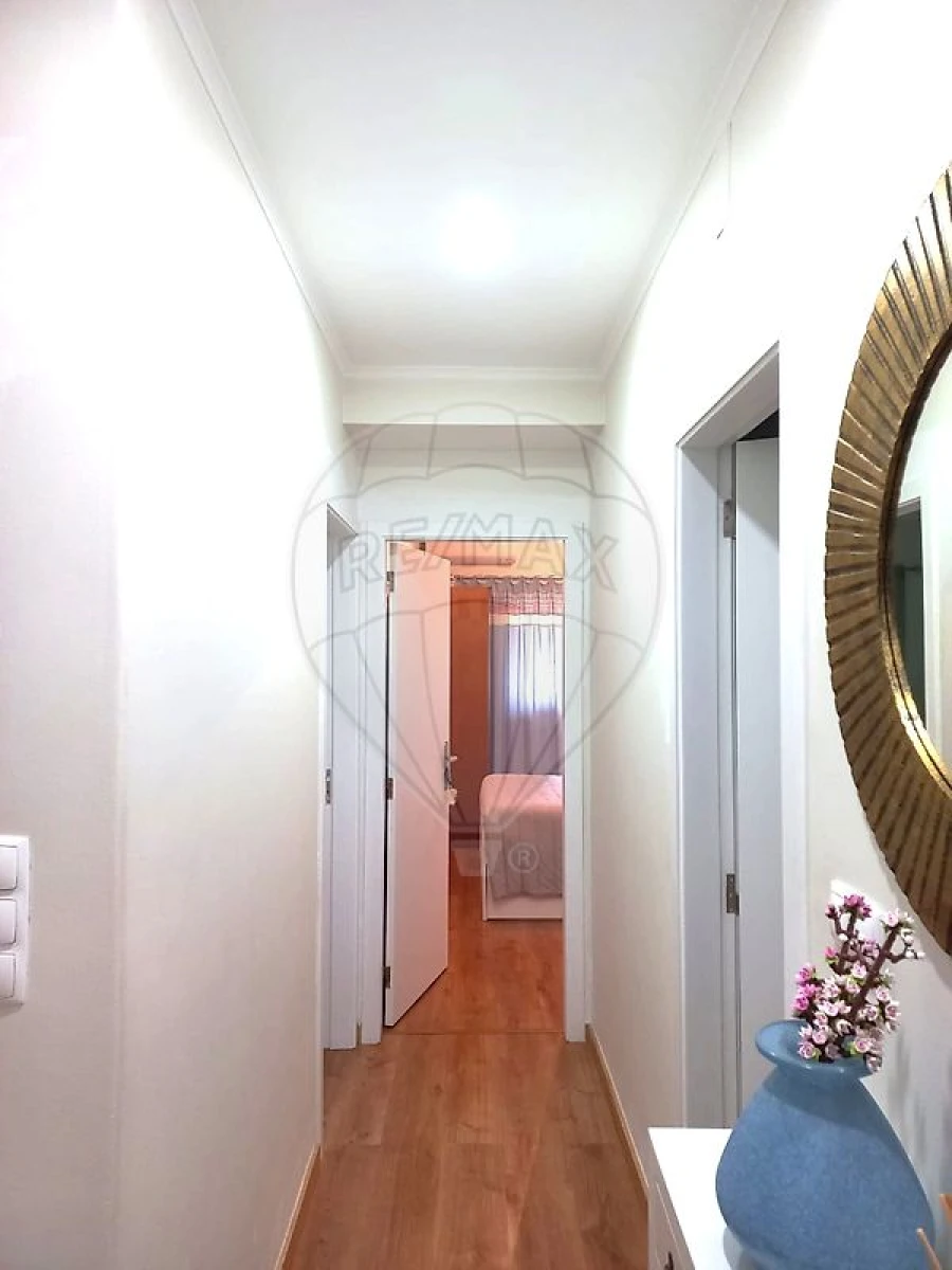 Apartamento T3 para Venda em Lumiar Foto 9