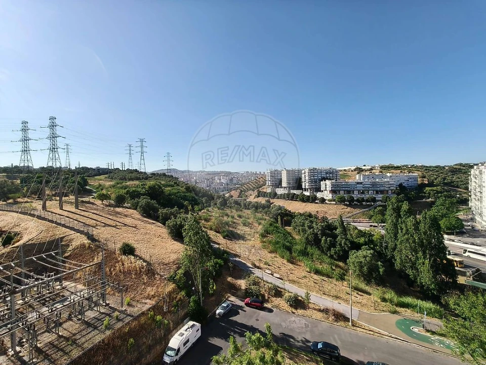 Apartamento T3 para Venda em Lumiar Foto 9