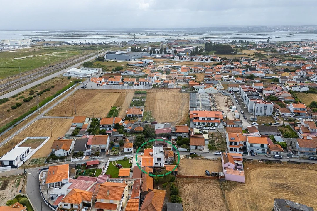 Moradia T3 para Venda em Gafanha da Nazaré Foto 8