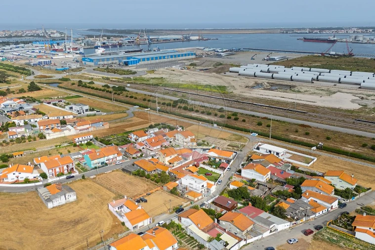 Moradia T3 para Venda em Gafanha da Nazaré Foto 4
