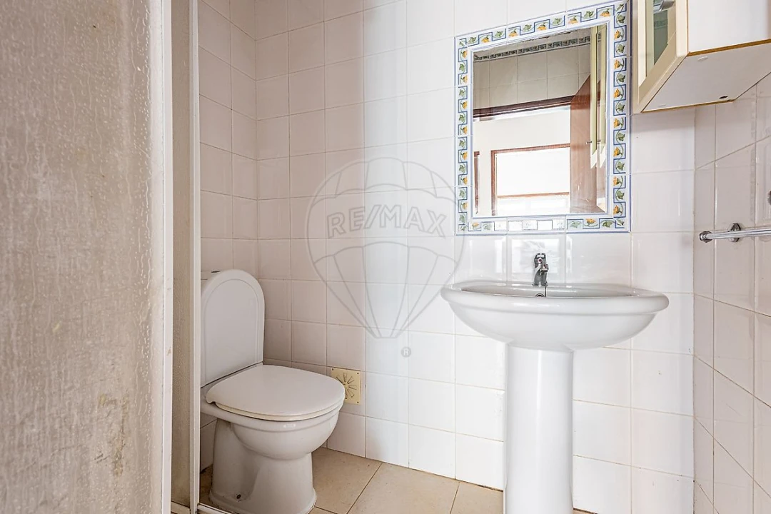 Apartamento T3 para Venda em Benavente Foto 24