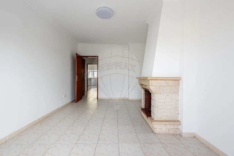 Apartamento T3 para Venda em Benavente Foto 11