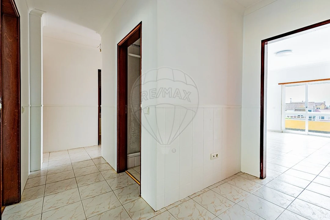 Apartamento T3 para Venda em Benavente Foto 16