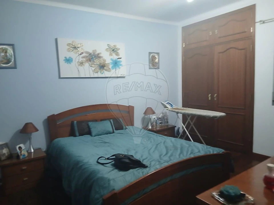 Apartamento T2 para Venda em Rio Maior Foto 3