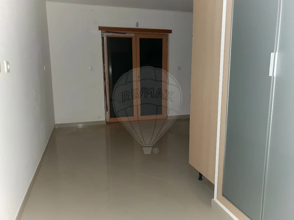 Apartamento T4 para Venda em Pinhal Novo Foto 11