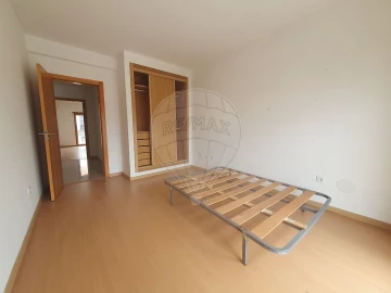 Apartamento T4 para Venda em Pinhal Novo