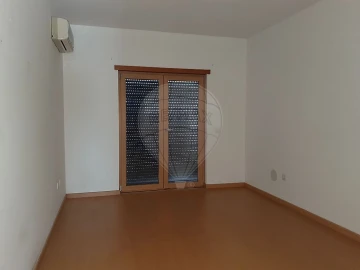 Apartamento T4 para Venda em Pinhal Novo