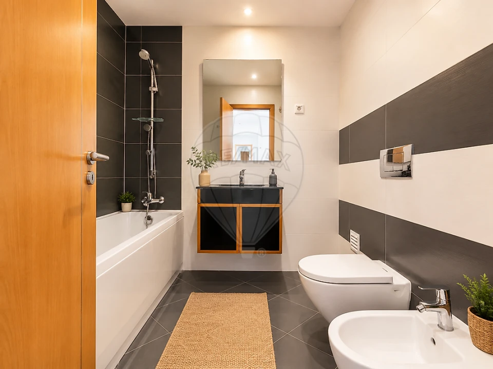 Apartamento T4 para Venda em Pinhal Novo Foto 17