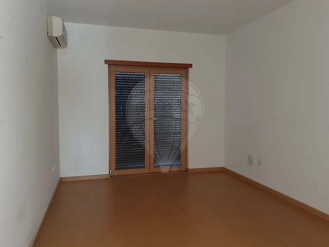 Apartamento T4 para Venda em Pinhal Novo Foto 12