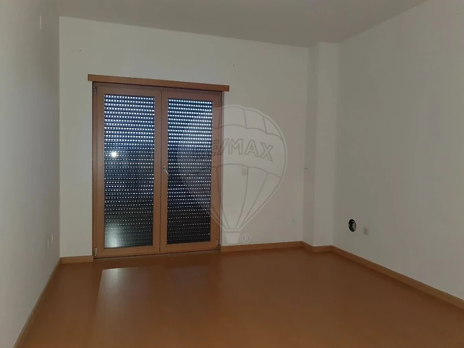 Apartamento T4 para Venda em Pinhal Novo Foto 26