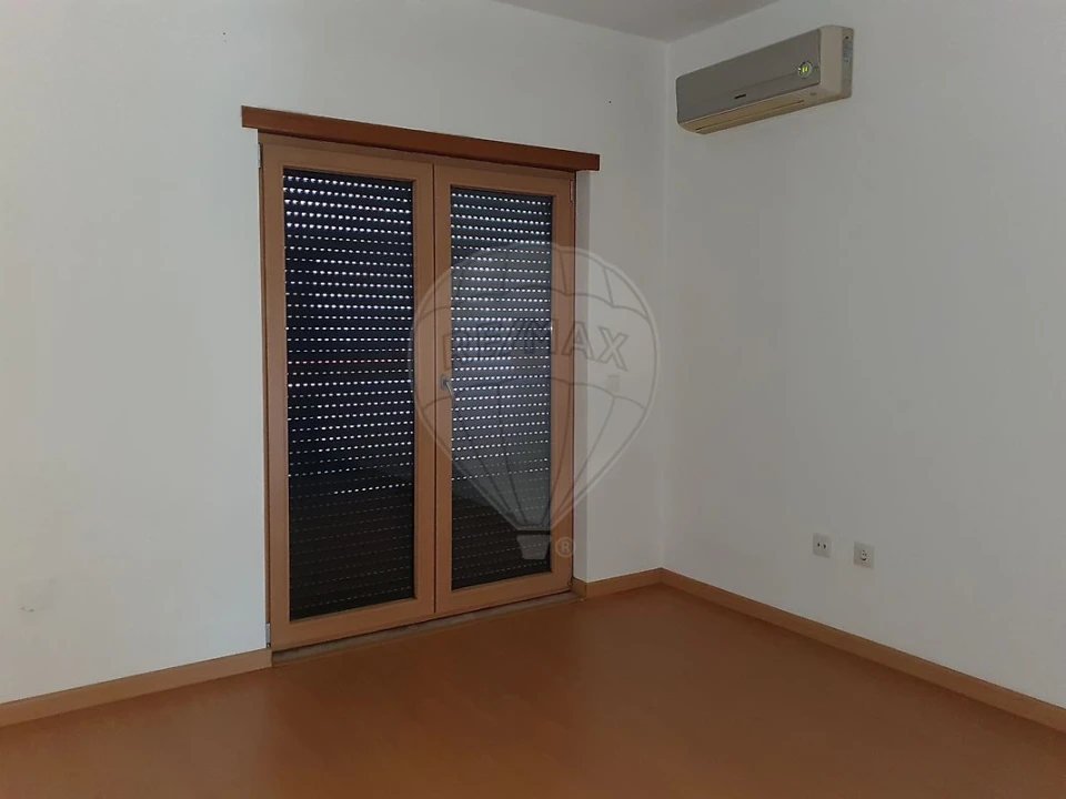 Apartamento T4 para Venda em Pinhal Novo Foto 20