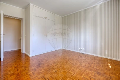 Apartamento T3 para Venda em Espinho