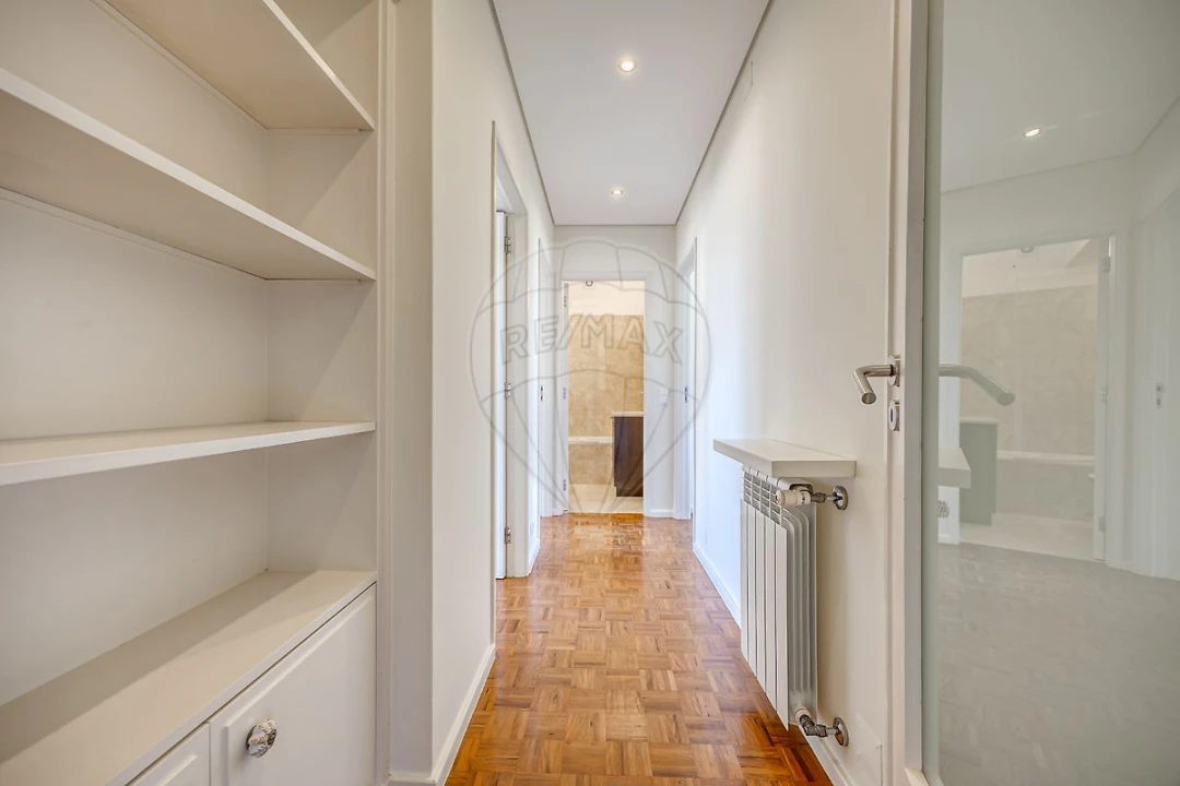 Apartamento T3 para Venda em Espinho Foto 20