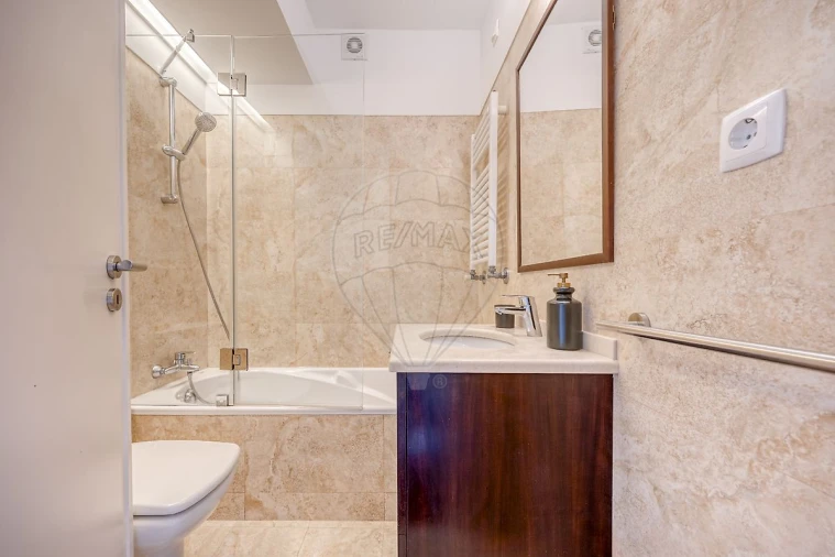 Apartamento T3 para Venda em Espinho Foto 21