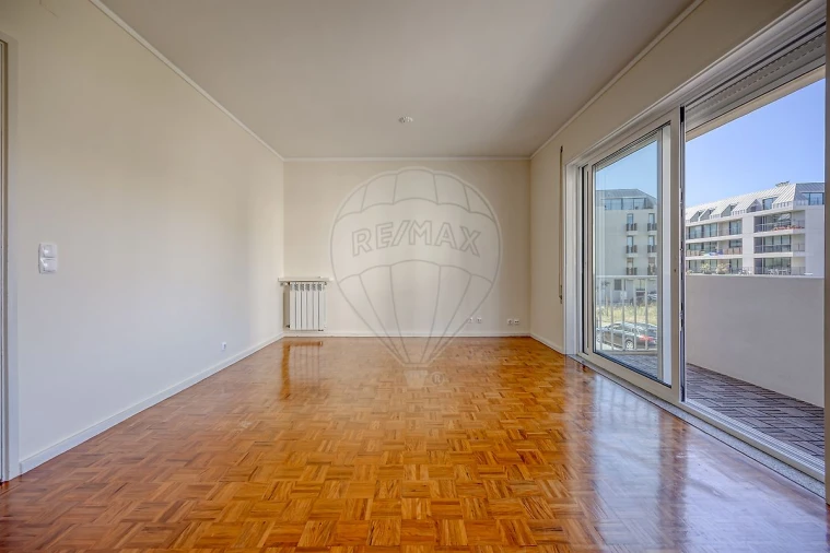 Apartamento T3 para Venda em Espinho Foto 12