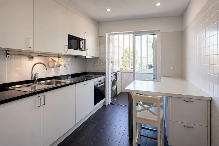 Apartamento T3 para Venda em Espinho Foto 25