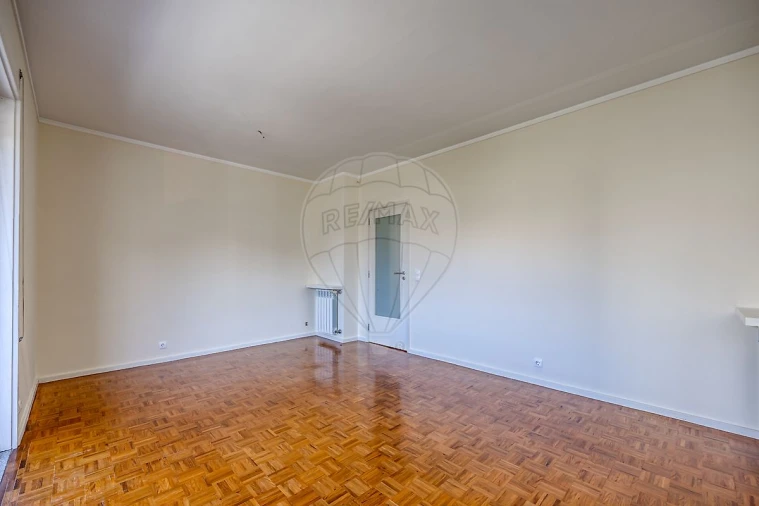Apartamento T3 para Venda em Espinho Foto 11