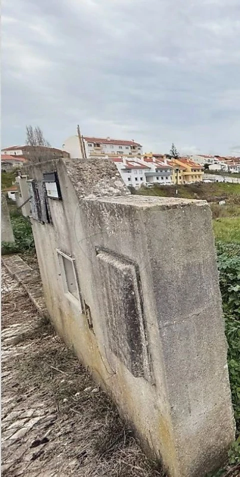 Terreno para Venda em Miragaia e Marteleira