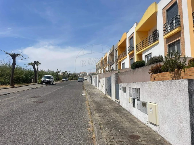 Terreno para Venda em Miragaia e Marteleira Foto 11