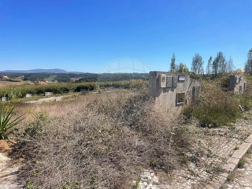 Terreno para Venda em Miragaia e Marteleira Foto 8