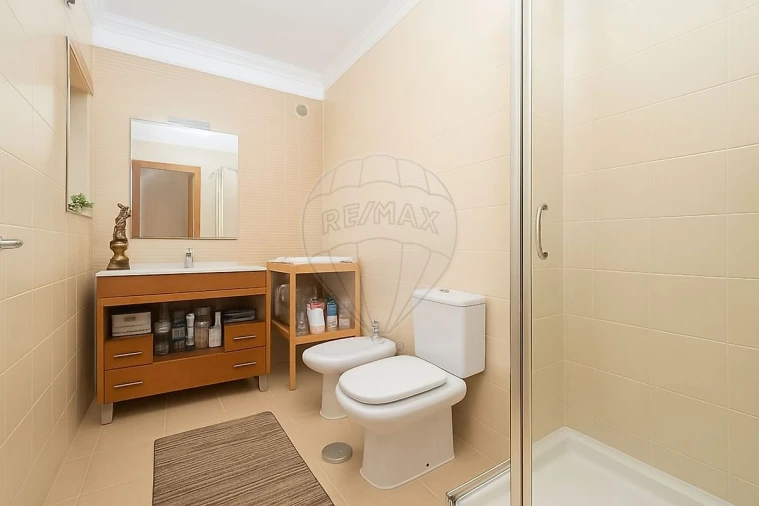 Apartamento T2 para Venda em Vialonga Foto 26