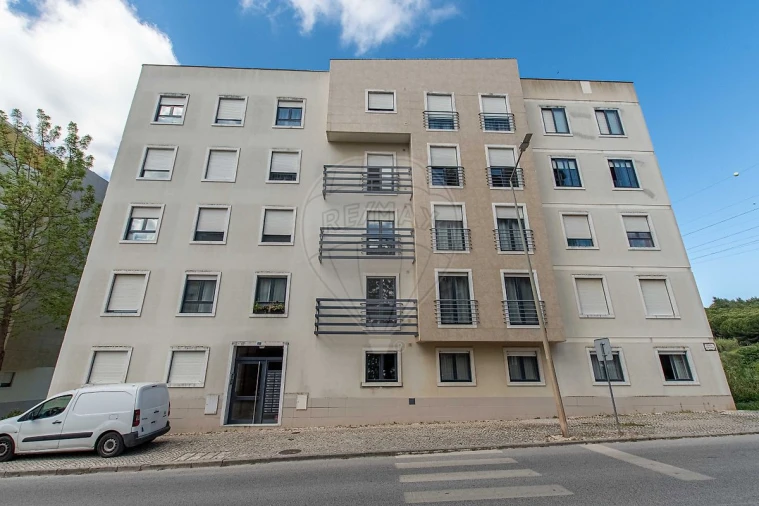 Apartamento T2 para Venda em Vialonga Foto 7