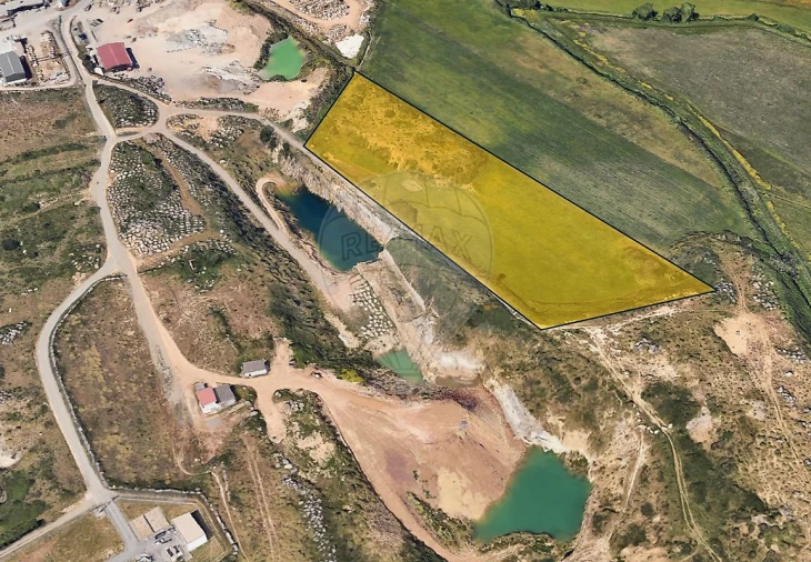Terreno para Venda em São João das Lampas e Terrugem Foto 2