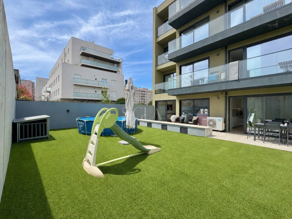 Apartamento T2 para Venda em Canidelo Foto 4