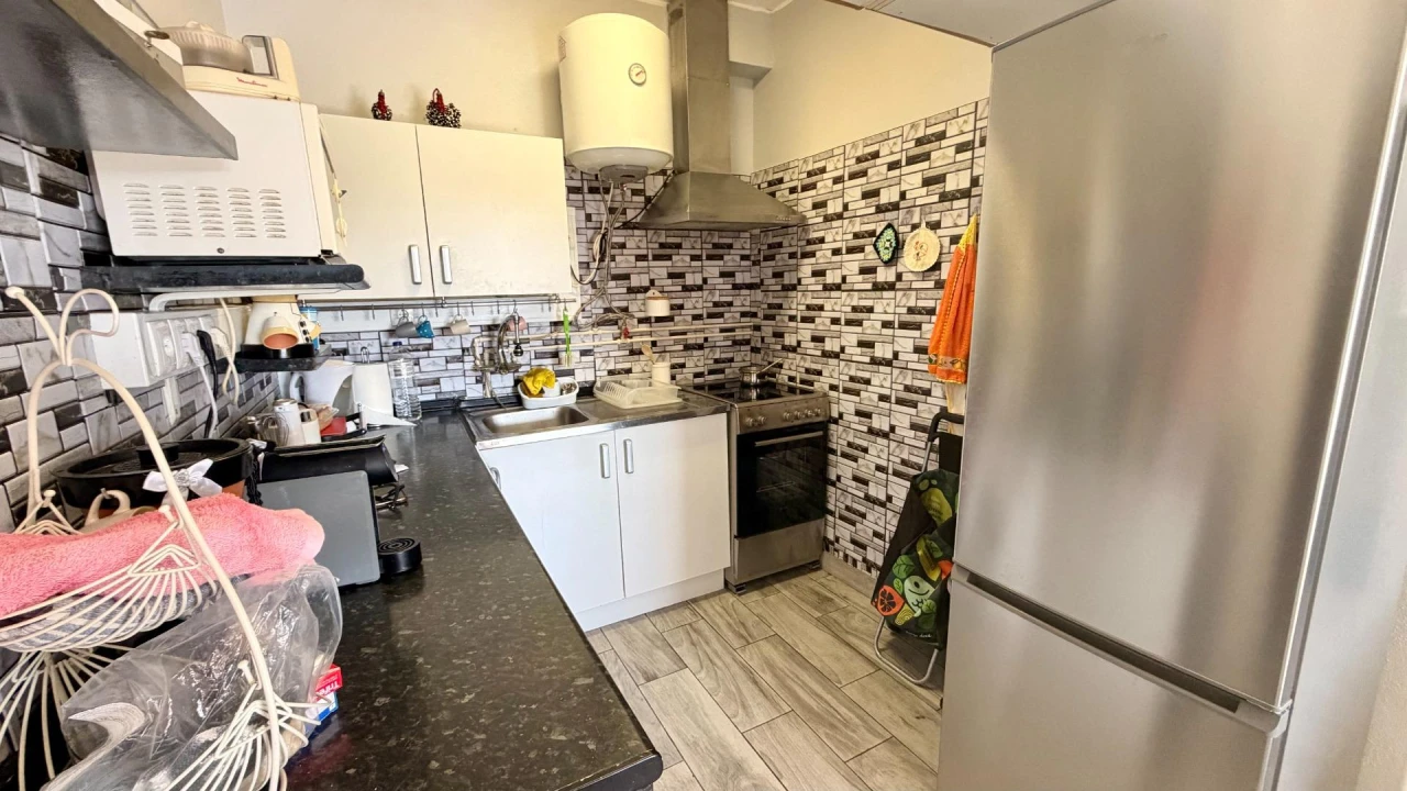 Apartamento T1 para Venda em Alvor Foto 13