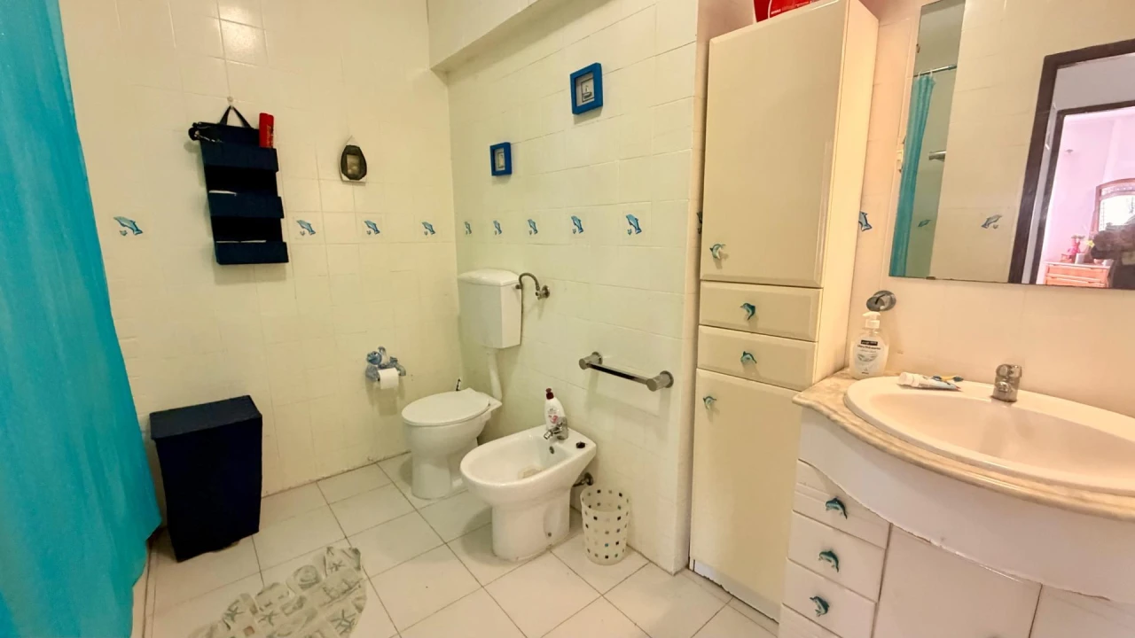 Apartamento T1 para Venda em Alvor Foto 18